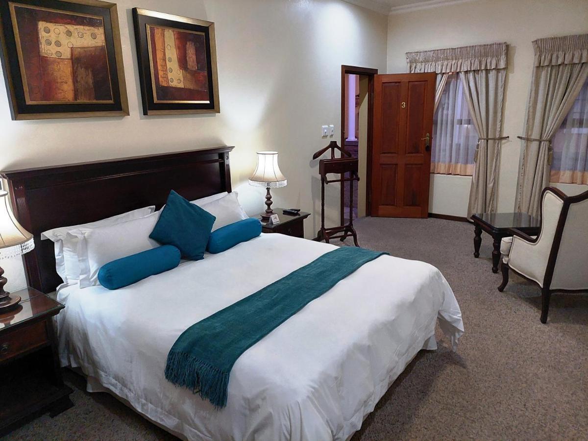 26 On Chamberlain Guest House كوينزتاون المظهر الخارجي الصورة